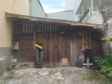 Lote/Terreno à venda, 108m² no Batista Campos, Belém