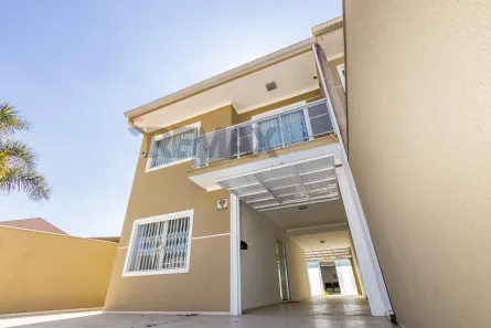 Sobrado com 3 Quartos à venda, 163m² no Bom Jesus, São José dos Pinhais