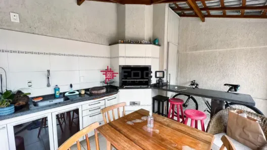 Casa com 3 Quartos à venda, 171m² no Jardim Satélite, São José dos Campos