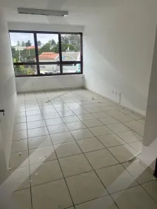 Sala Comercial para alugar, 55m² no Residencial Morada das Estrelas (Aldeia da Serra), Barueri
