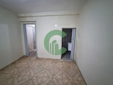 Casa com 2 Quartos à venda, 76m² no Vila Alzira, Santo André