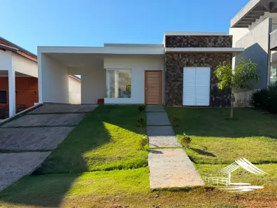 Casa de Condomínio com 3 Quartos à venda, 450m² no Condomínio Ninho Verde, Porangaba