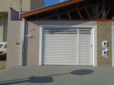 Casa com 2 Quartos para alugar, 70m² no Jardim Cavinato, Limeira