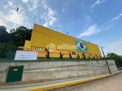 Galpão/Depósito/Armazém para alugar, 600m² no Steffen, Brusque