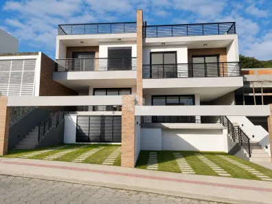 Casa com 3 Quartos à venda, 157m² no Panoramico, Garopaba