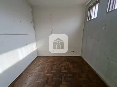 Casa com 3 Quartos para alugar, 106m² no Tabajaras, Uberlândia