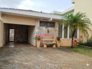 Casa com 2 Quartos para venda ou aluguel, 222m² no Vila Prado, São Carlos