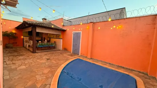 Casa de Condomínio com 3 Quartos à venda, 191m² no Jardim Inconfidência, Uberlândia