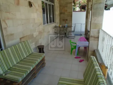 Casa com 3 Quartos à venda, 137m² no Jardim Carioca, Rio de Janeiro
