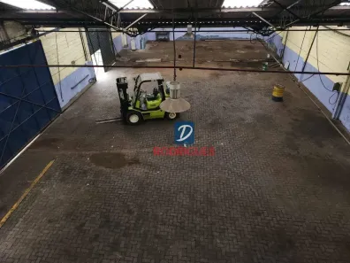 Galpão/Depósito/Armazém à venda, 746m² no Vila Nogueira, Diadema