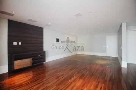 Apartamento com 4 Quartos à venda, 235m² no Vila Nova Conceição, São Paulo