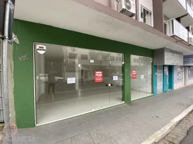 Sala Comercial para alugar, 100m² no Centro, Jaraguá do Sul