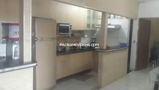 Casa com 3 Quartos à venda, 360m² no Vila Cristina, Betim