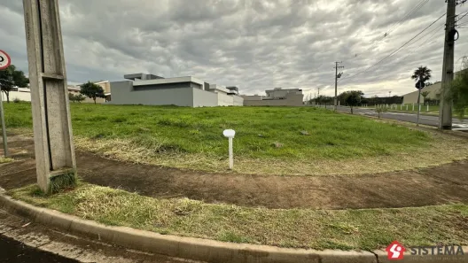 Lote/Terreno à venda, 520m² no Parque Residencial Mart Ville, Presidente Prudente