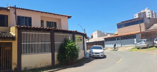 Casa com 4 Quartos à venda, 163m² no Samambaia Norte, Brasília