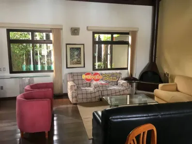Casa com 4 Quartos para alugar, 489m² no Vila Brasileira, Itatiba