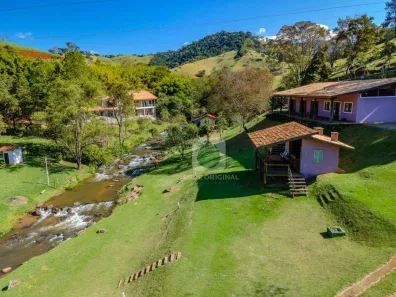 Fazenda/Sítio com 3 Quartos à venda, 300m² no , Sapucaí-Mirim