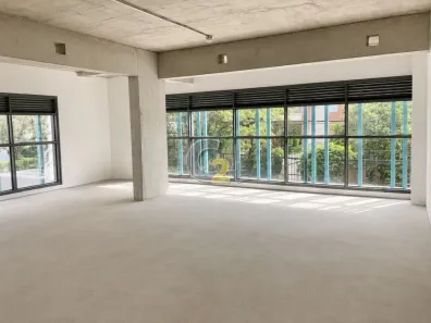 Ponto Comercial para alugar, 326m² no Indianópolis, São Paulo