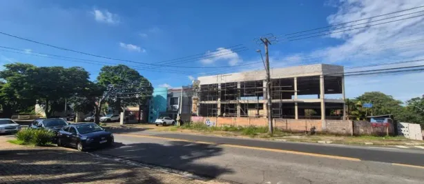 Ponto Comercial para alugar, 391m² no Jardim das Paineiras, Campinas
