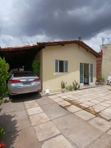 Casa com 3 Quartos à venda, 69m² no Vale Quem Tem, Teresina