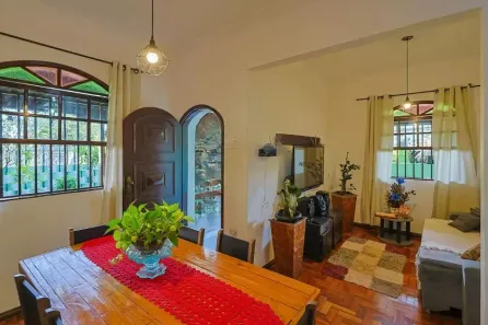 Casa com 6 Quartos à venda, 300m² no Padre Eustáquio, Belo Horizonte