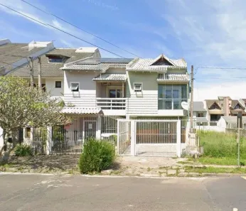 Sobrado com 3 Quartos à venda, 210m² no Espírito Santo, Porto Alegre