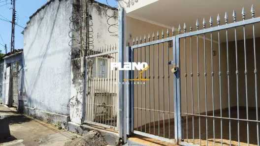 Casa com 2 Quartos para alugar, 40m² no Jardim Califórnia, Franca