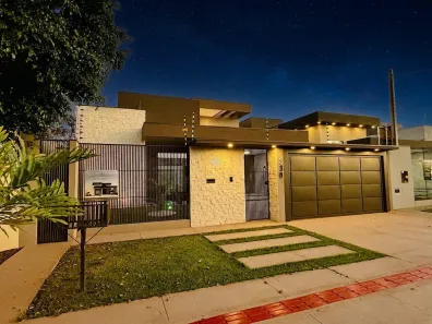 Casa com 3 Quartos à venda, 360m² no Vila Santa Catarina, Dourados