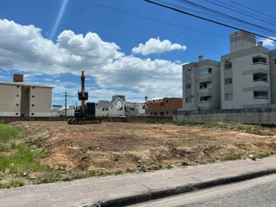 Lote/Terreno à venda, 713m² no Pachecos, Palhoça