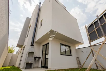 Casa de Condomínio com 3 Quartos à venda, 211m² no Guabirotuba, Curitiba