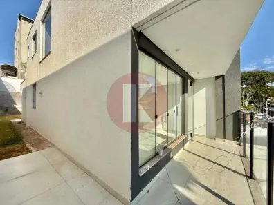 Casa com 3 Quartos à venda, 172m² no Planalto, Belo Horizonte