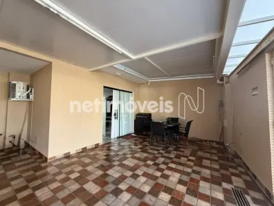 Casa com 3 Quartos à venda, 140m² no Petrolândia, Contagem