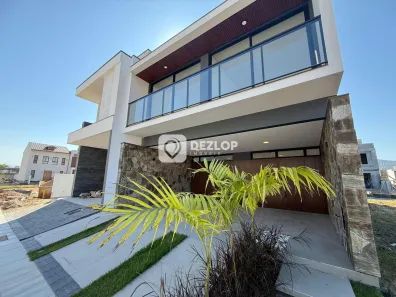 Casa de Condomínio com 3 Quartos à venda, 216m² no Beira Rio, Biguaçu