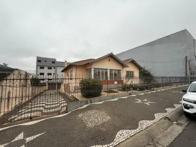 Imóvel Comercial com 3 Quartos à venda, 230m² no Uvaranas, Ponta Grossa
