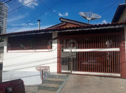 Casa com 6 Quartos à venda, 357m² no Parque Peruche, São Paulo