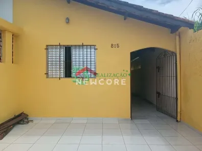 Casa com 2 Quartos à venda, 68m² no Balneário Itaóca, Mongaguá