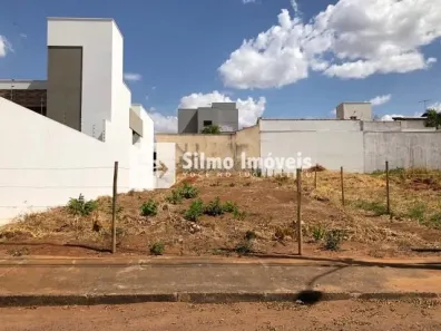 Lote/Terreno à venda, 300m² no Jardim Karaíba, Uberlândia