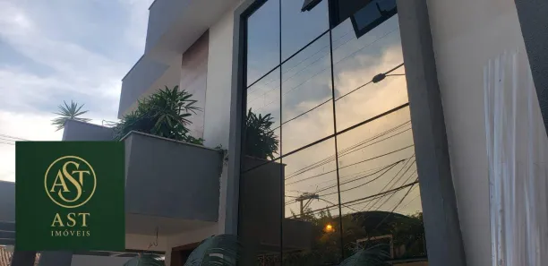 Casa com 4 Quartos à venda, 187m² no Piratininga, Niterói