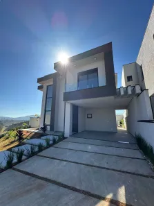 Sobrado com 3 Quartos à venda, 230m² no Cézar de Souza, Mogi das Cruzes