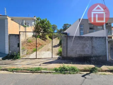 Lote/Terreno à venda, 300m² no Jardim Europa, Bragança Paulista