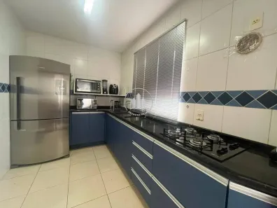 Apartamento com 2 Quartos para alugar, 56m² no Abraão, Florianópolis
