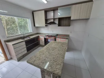 Sobrado com 3 Quartos à venda, 110m² no Vila Pedra Branca, São Paulo