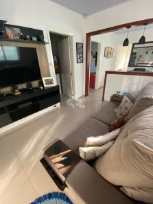 Casa com 2 Quartos à venda, 134m² no Vila Nova, Porto Alegre