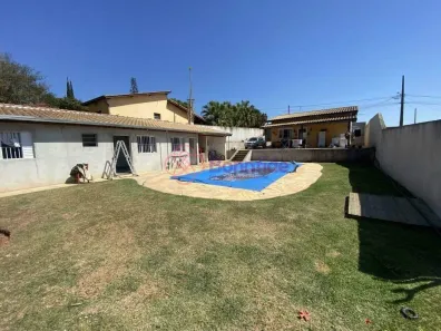 Fazenda/Sítio com 3 Quartos à venda, 124m² no Maracanã, Jarinu