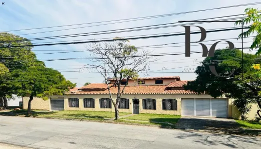Casa com 3 Quartos para alugar, 340m² no Parque Campolim, Sorocaba