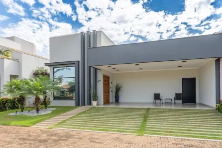 Casa de Condomínio com 3 Quartos à venda, 231m² no Portal das Águas, Três Lagoas