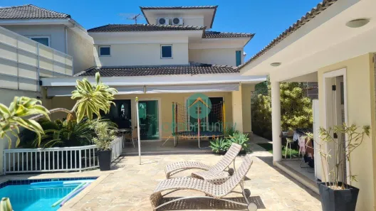 Casa com 3 Quartos à venda, 242m² no Camboinhas, Niterói