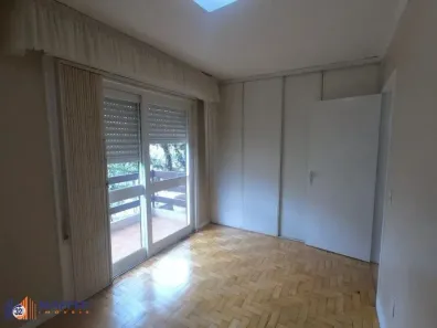 Apartamento com 2 Quartos à venda, 72m² no Menino Deus, Porto Alegre