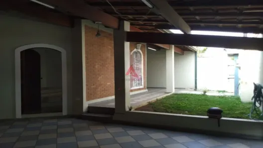Casa com 4 Quartos à venda, 250m² no Jardim Santa Maria, Jacareí