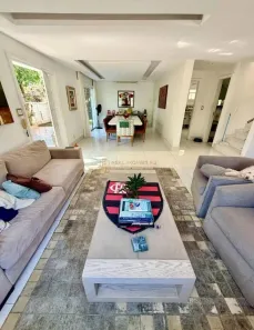 Casa com 7 Quartos à venda, 240m² no Barra da Tijuca, Rio de Janeiro